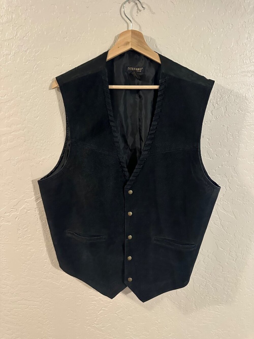 100% Leather Stefano Black Twist Detail Sleeveless Moto Button Up Vest